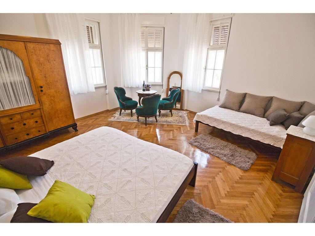 Grand Apartment